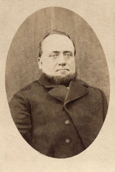 manvan26.jpg