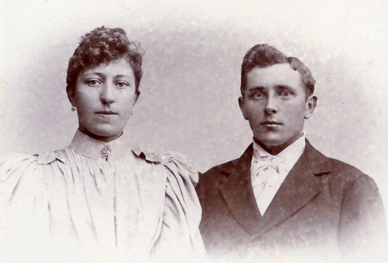 aukebastiaans18741933abeldegroot18711953.jpg