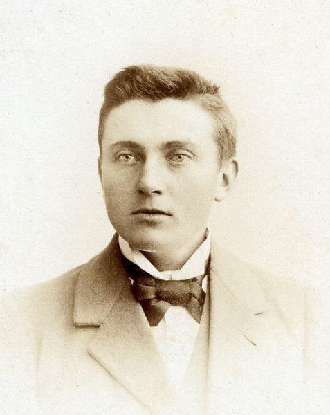 freerkkoster1871evregienasmit18741908hellum.jpg