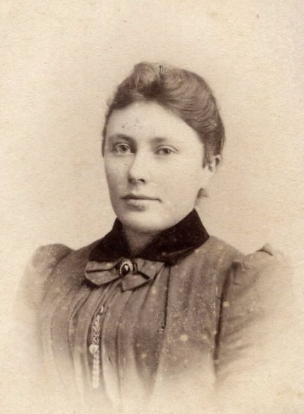 jacobinadoornbos18721955evjacoblesterhuis18691955.jpg