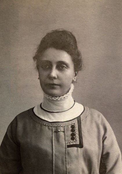 amelinadoornbos18711922evdirkabeboersema18721949.jpg