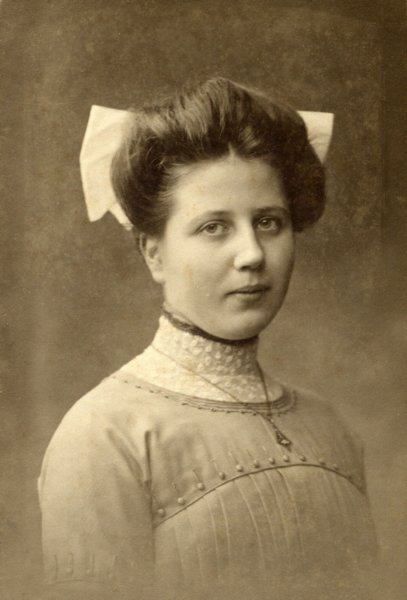annaalidebouwinestikker189419692.jpg