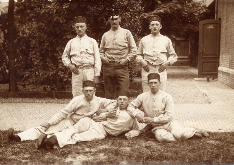 hemmoreintstarke1891linksliggend.jpg