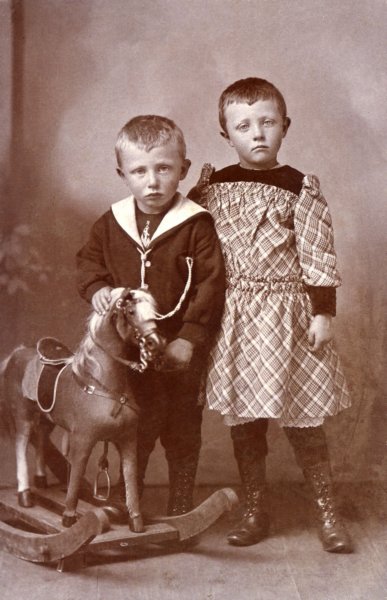 meggelinamarialutgerdina1955enhemmoreintstarke18911972.jpg