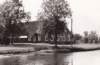boerderijvanalbertschreuder1890enremmeltinaharminahiddingh1894teannerveensekanaal_small.jpg