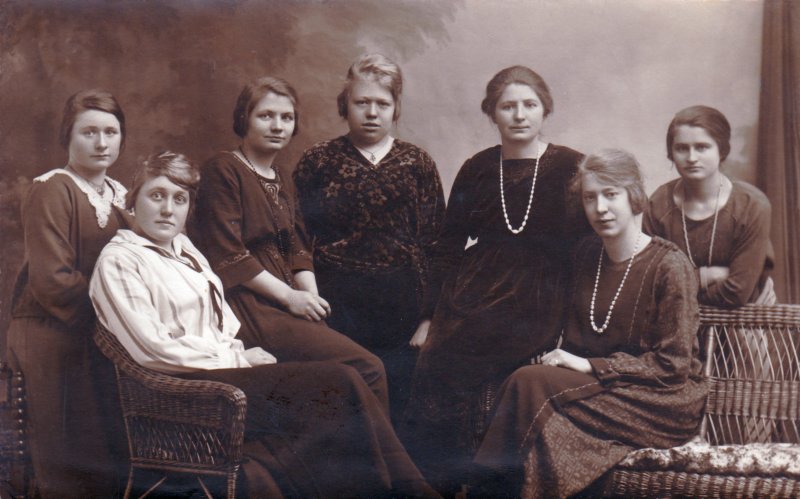 feb1924linkstjaakjerenken19052003.jpg