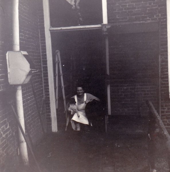 photo70.jpg