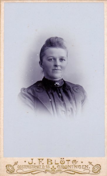 trientjebierma18711941.jpg
