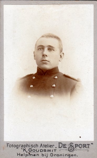 derkschillhornvanveen18791962.jpg