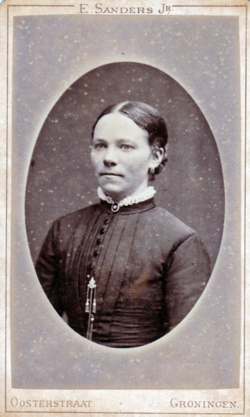 martjerumpff18611953vrouwvanheromulder.jpg