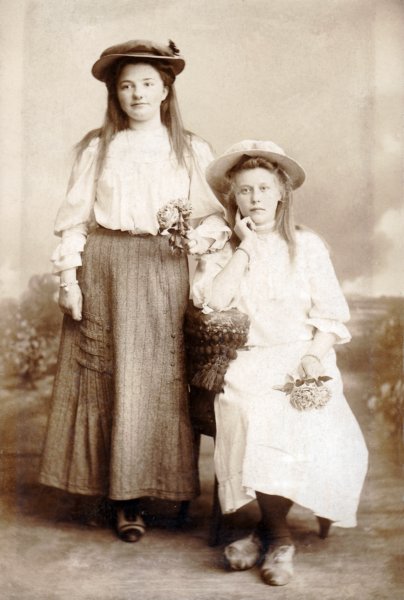 jantjemulder18921981enebeltjeeekehuizinga18931959vrouwvanjantonniskapenga18921973.jpg