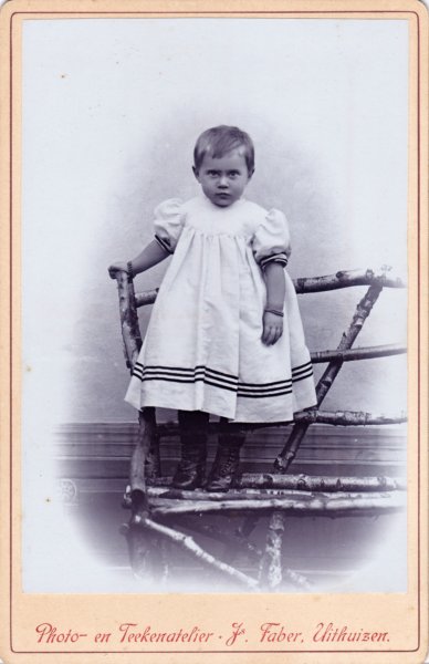 magdalenamariaknol18951906.jpg