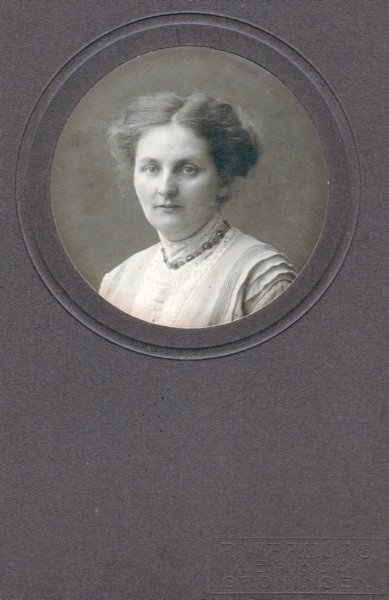 jankeoudsburg18781946vrouwvanenhendrikgorter18751955.jpg