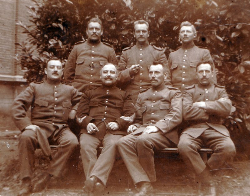 staanderechtswillemkornelisdusseldorp18791956.jpg