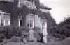 huisvanjacobgeutjendusseldorp18771951wadwerderweg10usquertomstreeks1917vestigdejgdusseldorpereenbankvlnrjohannalantingajohannafrielingwillemdusseldorpenjacobgdusseldorp_small.jpg