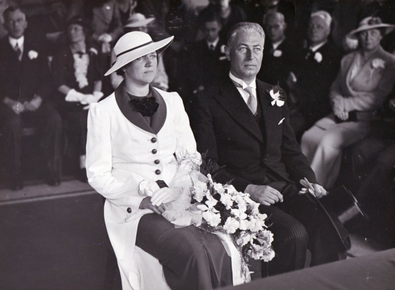 huwelijkgerrittiemersma18921971enjonkvrouwdrchristinamarthawichers19031997.jpg