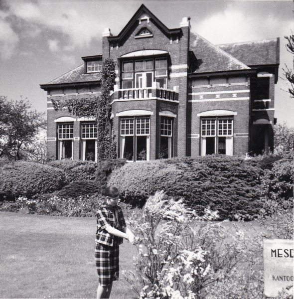 villawadwerderweg10teusquertvanwillemkornelisdusseldorp18791956.jpg